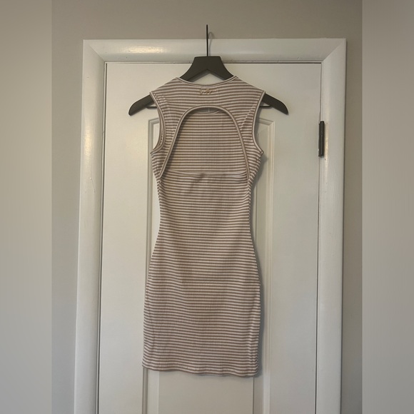 NWT Sleeveless Open Back Ribbed Mini Dress - Picture 7 of 9
